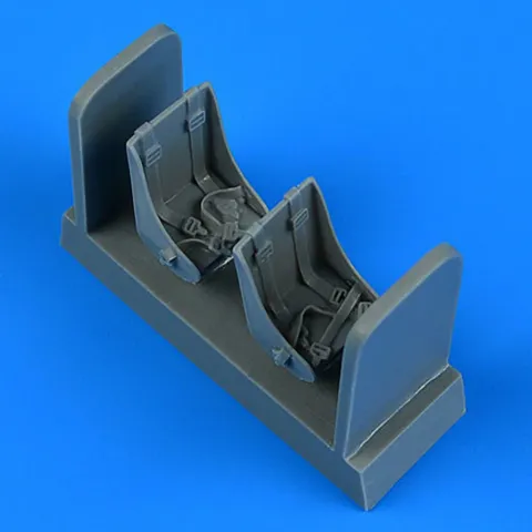Resinové sedadlo s bezpečnostními pásy Aires Quickboost QB48946 pro Fokker G-1 1/48