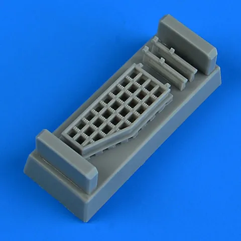 Doplňkový díl Quickboost QB49088 – nášlapná deska pro model Z-37 Čmelák v měřítku 1/48