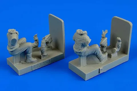Sada figurek Aires 480153 RAF piloti pro Bedford MWD v měřítku 1/48