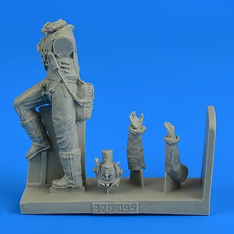 Figurka Aires 320095 pilot stíhačky RAF v měřítku 1/32 pro modely letadel