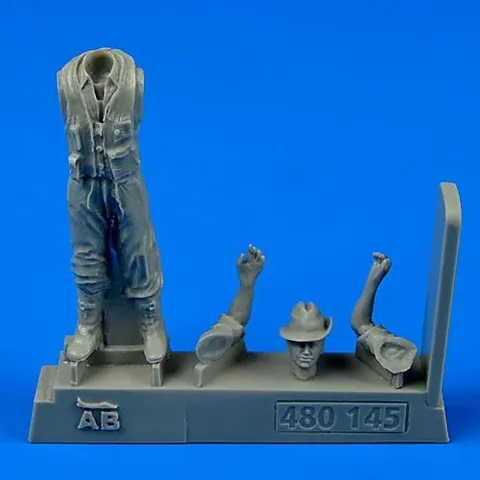 Figurka Aires 480145 pilot stíhacího letounu RAAF v měřítku 1/48 pro modely letadel
