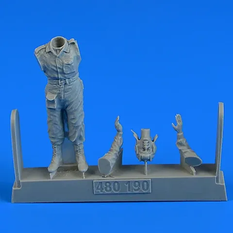 Resinové figurky Aires Aerobonus 480190 moderní ruská tanková posádka v měřítku 1/48