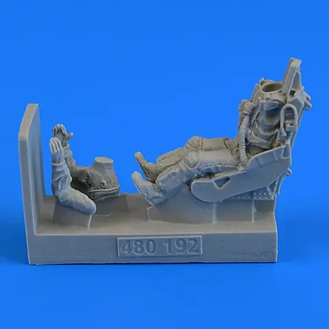 Figurka pilota USAF s vystřelovacím sedadlem Aires 480192 pro F-5A/C v měřítku 1/48