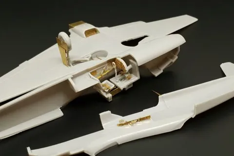 Fotolept Brengun BRL72194 pro Yak-1b v měřítku 1/72, leptaný kovový plech v balení