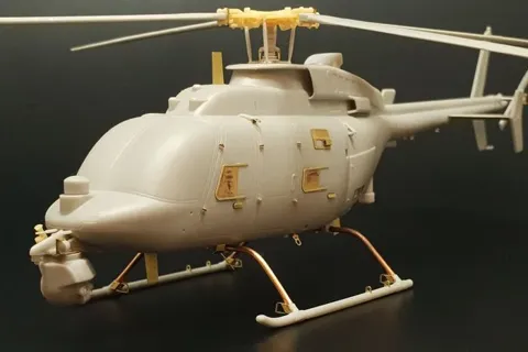 Resinová stavebnice Brengun BRS72021 MQ-8C (Bell 407) v měřítku 1/72