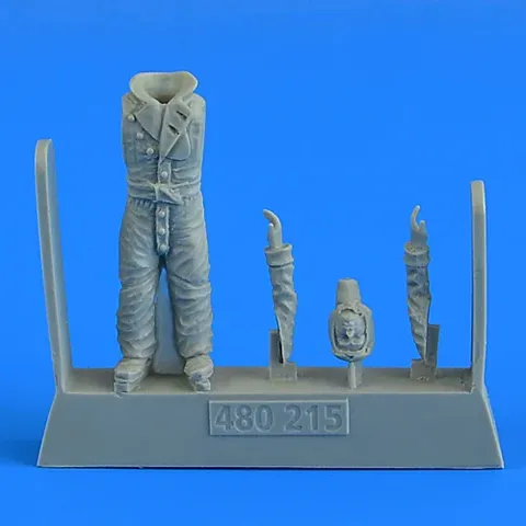 Resinová figurka Aires 480215 pilot Royal Flying Corps (RFC) v měřítku 1/48