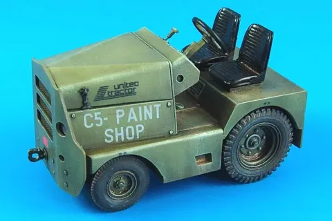 Doplňková sada Aires 320032 letištní tahač United Tractor GC-340/SM340 v měřítku 1/32