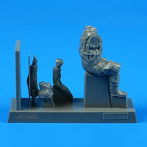 Figurka japonského stíhacího pilota 2. světové války Aires 320169 v měřítku 1/32