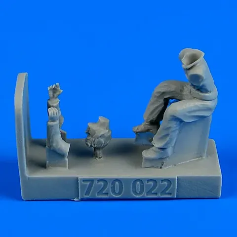 Figurka Aires 720022 řidič motocyklu RAF v měřítku 1/72