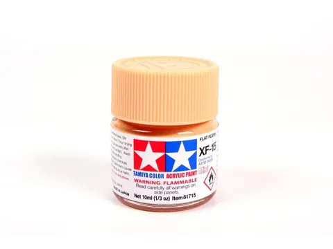 Skleněná lahvička akrylové barvy Tamiya Acrylic Mini XF-15 tělová matná, 10 ml