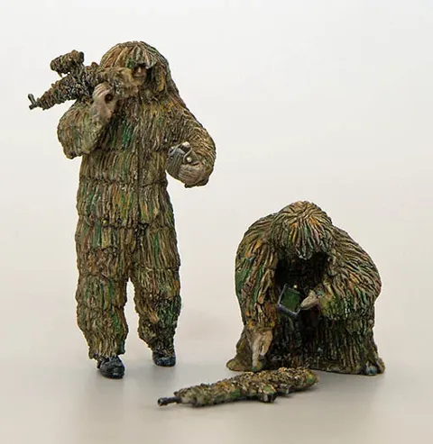 Resinová sada figurek Plus Model 090 U.S. Snipers v ghillie oblecích, měřítko 1/35