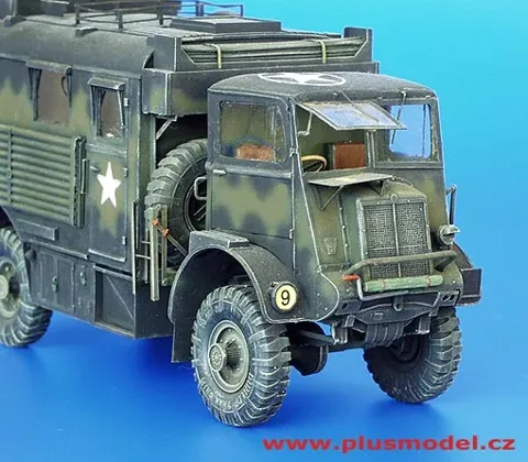 Konverzní sada Plus Model 155 Bedford QL kabina řidiče 1/35 – resinové díly a fotolepty