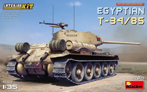 MiniArt 37071 egyptský T-34-85 s interiérem (1/35)