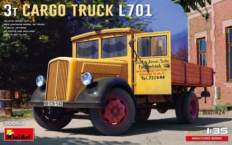 MiniArt 38082 3t Cargo Truck L701 nákladní automobil (1/35)