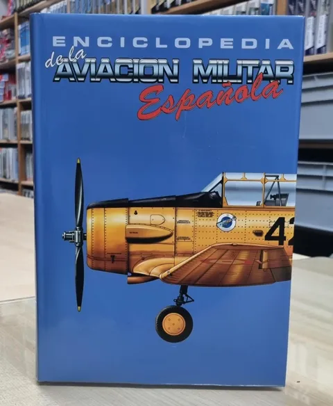 Kniha Enciclopedia de la Aviación Militar Española, Tomo 3 v pevné vazbě