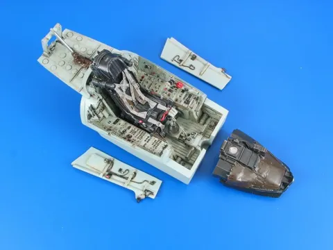 Aires 2026 detailní set kokpitu Su-27 Flanker B 1/32 s čirými díly pro stavebnici Trumpeter