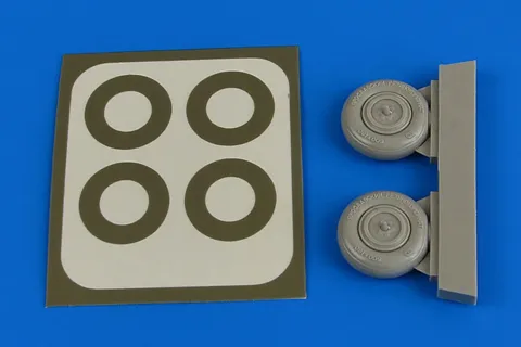 Resinová kola a maskovací masky Aires 4739 pro Yak-3 v měřítku 1/48