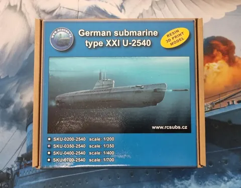Resinová stavebnice RCSUBS 1/350 U-2540 Type XXI, německá ponorka s kompletním trupem