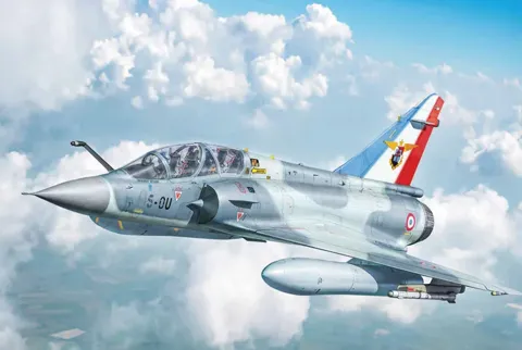 Krabice plastové stavebnice Italeri 90023 Mirage 2000 D v měřítku 1/72