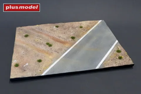 Podstavec pro diorámata Plus Model 623 v měřítku 1/35 – resinová základna s pouštní silnicí