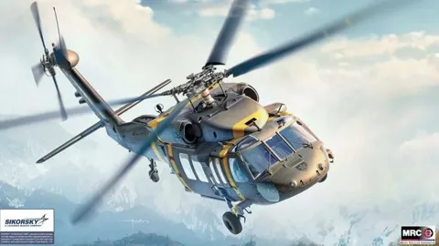 Krabice stavebnice Academy 12135 UH-60M Black Hawk v měřítku 1/35