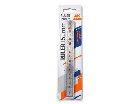 Modelářské pravítko z nerezové oceli AK Interactive Tools AK9546 o délce 150 mm