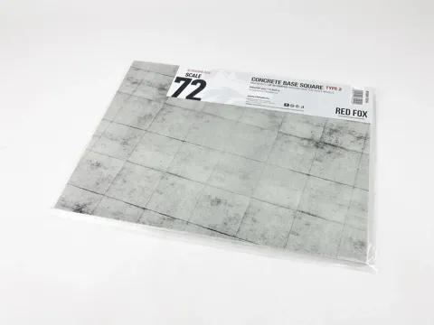 Podstavec pro diorámata Red Fox Studio 1/72 Concrete Base Square Type 2, betonová plocha 300 × 230 mm