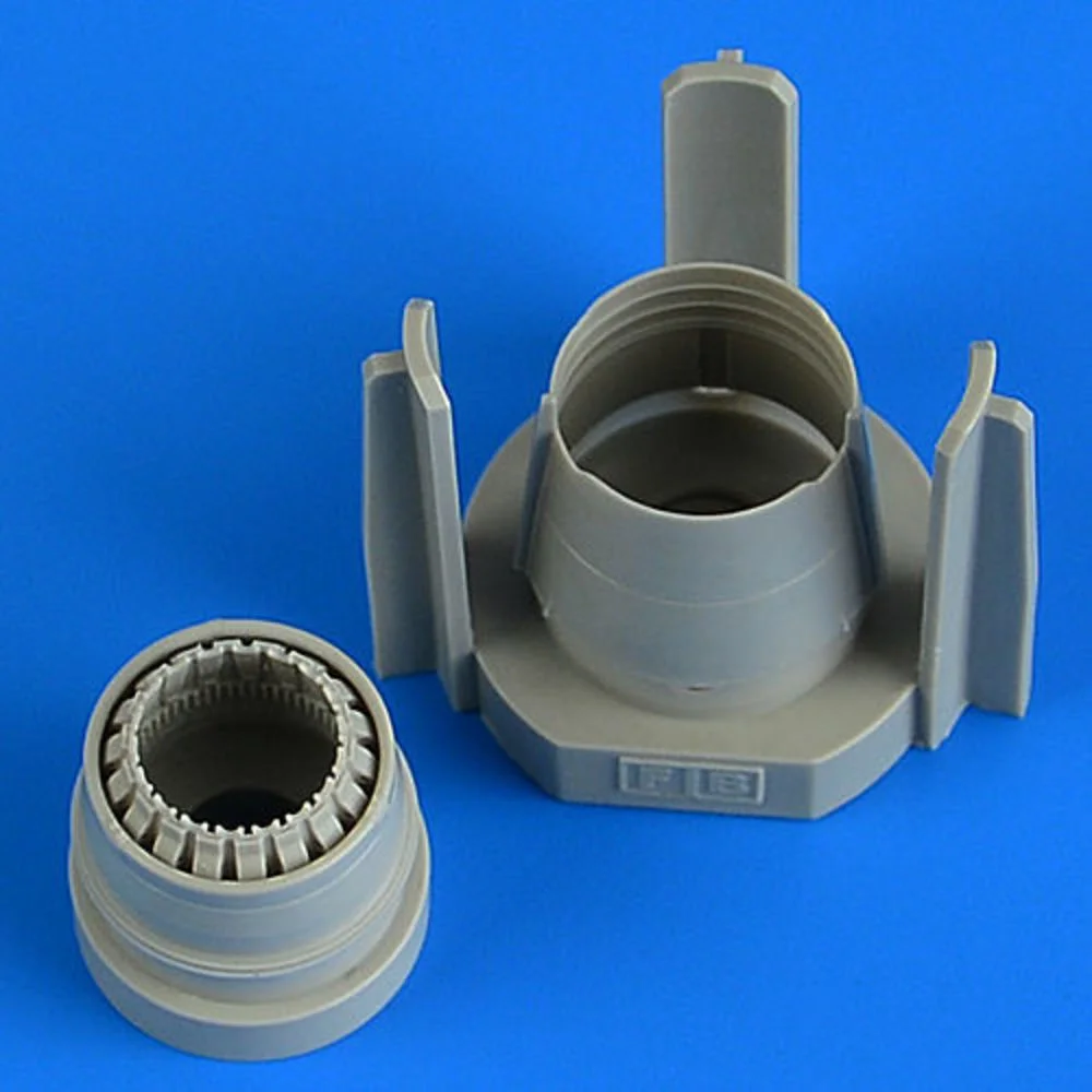 Resinová výstupní tryska Quickboost QB72605 pro MiG-21MF 1/72 na licím bloku